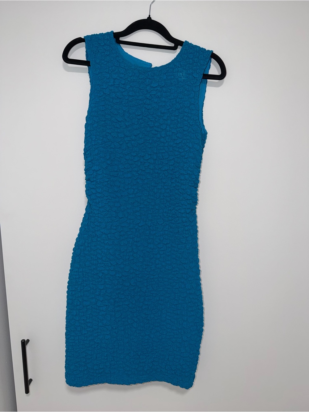 Blue Textured Sleeveless Sheath Dress